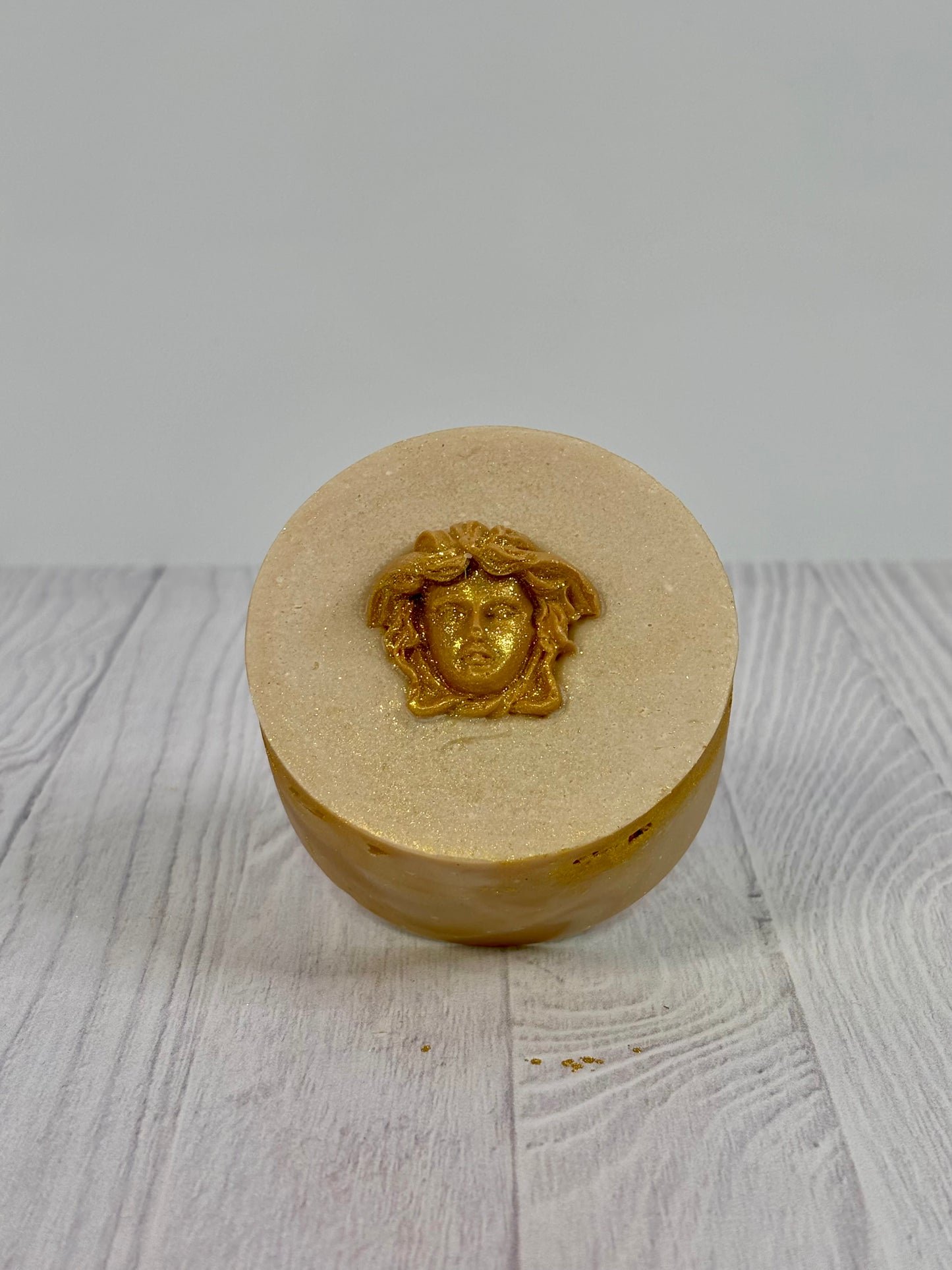 MEDUSA LUXE GOAT MILK SOAP | NARCISSIST SCENT