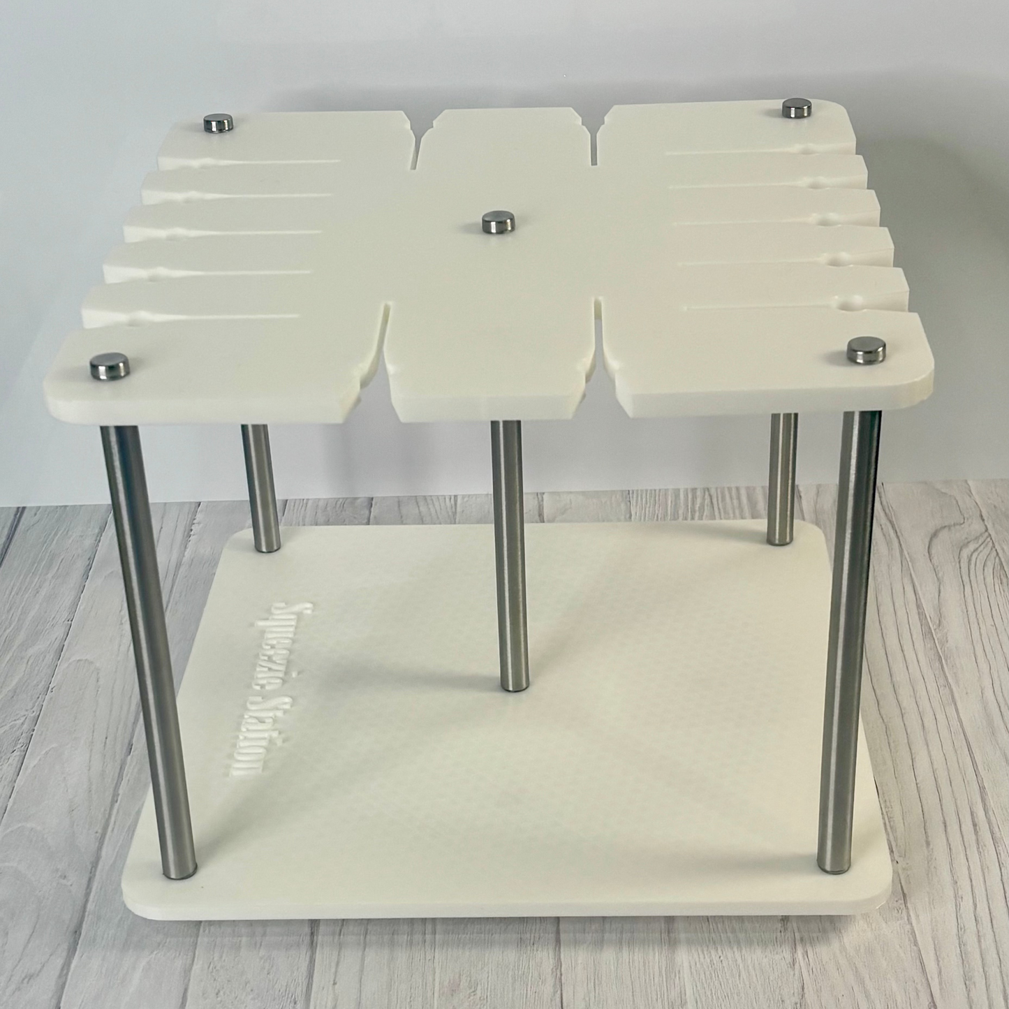 THE SQUEEZE STATION | 14-SLOT WAX MELT FILLING SYSTEM