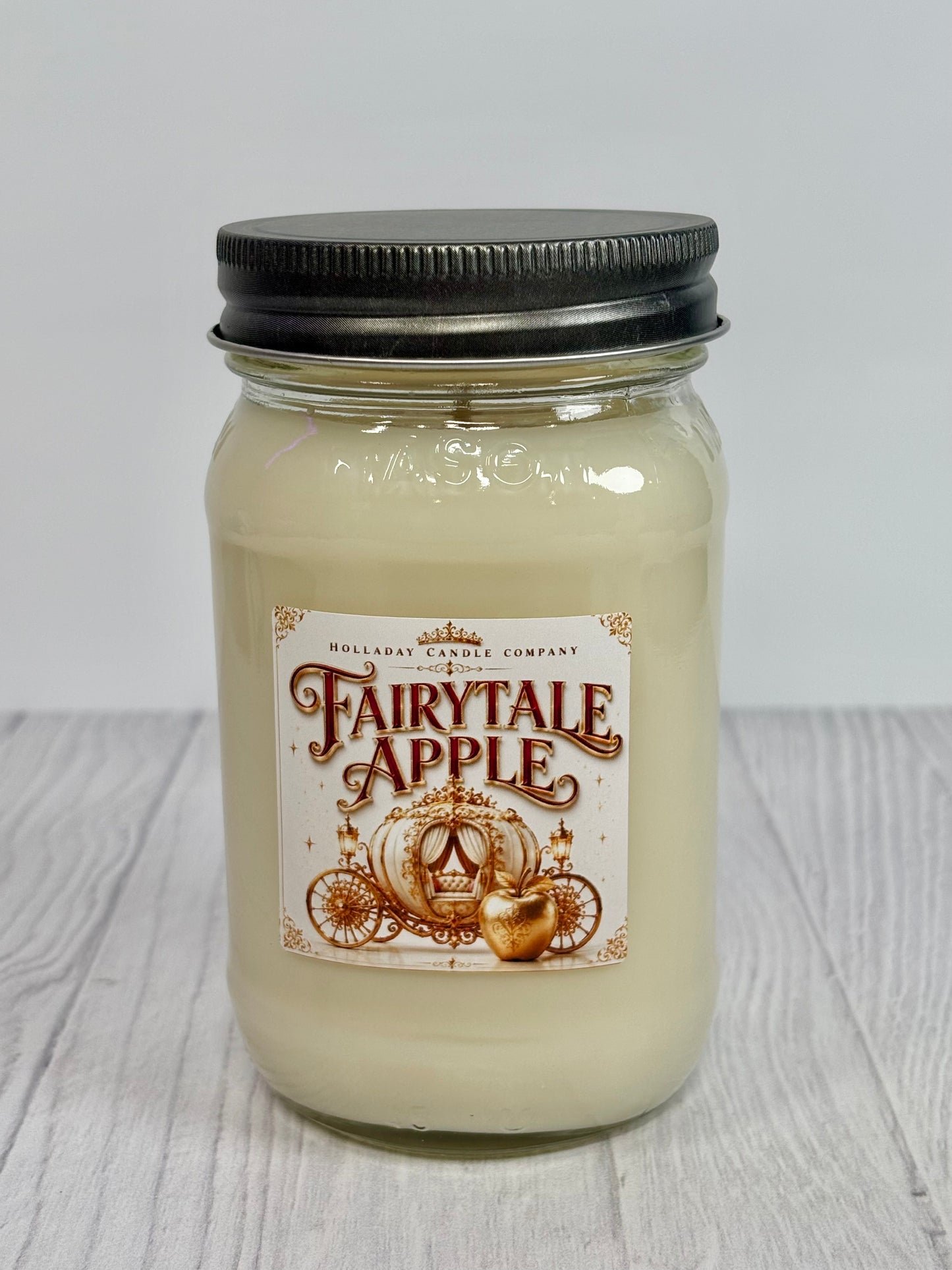 THE SIGNATURE SOY CANDLE COLLECTION