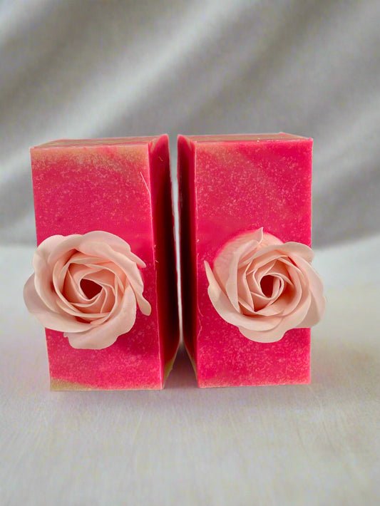 PINK ROSE LUXE GOAT MILK SOAP