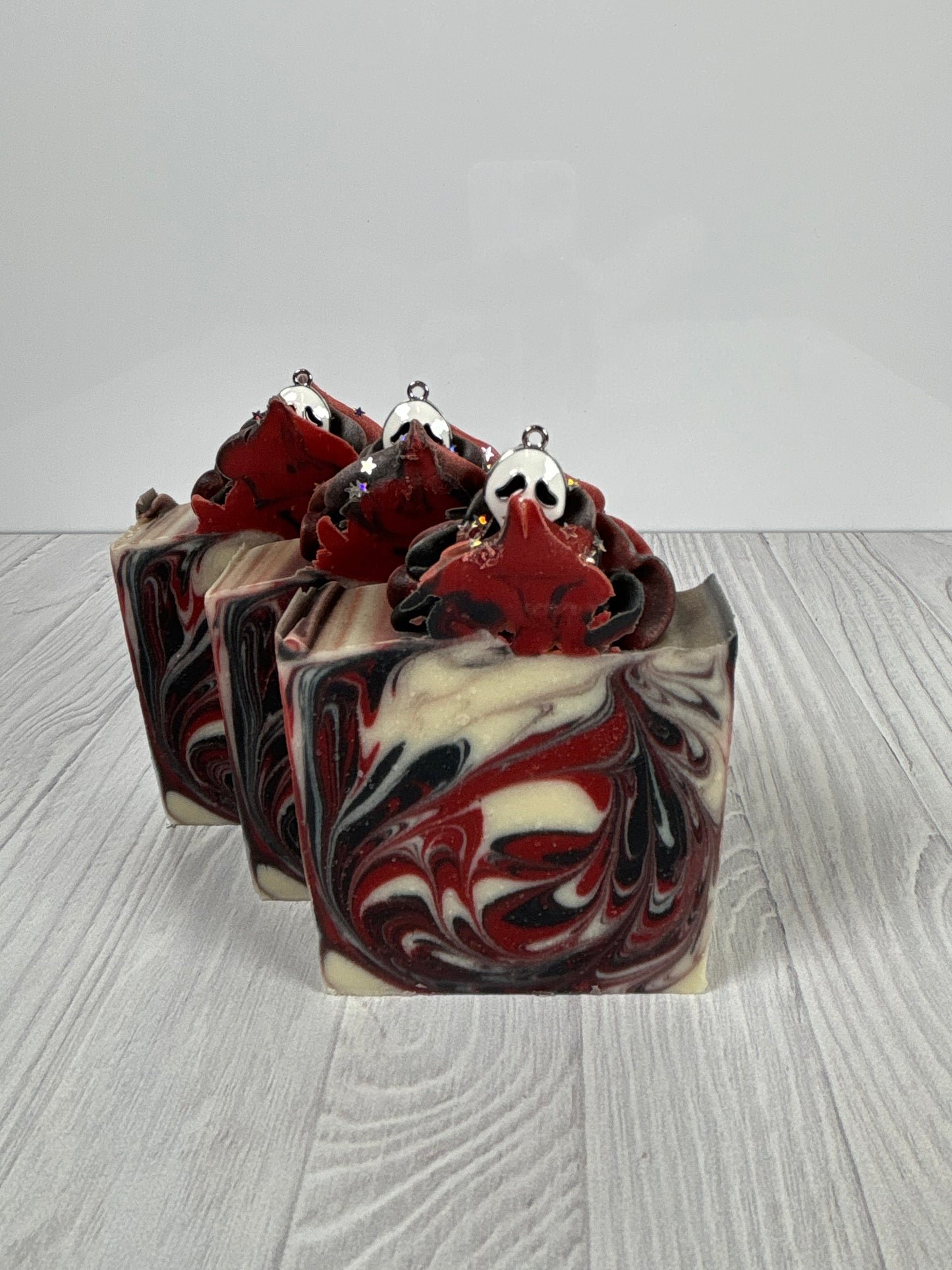 SCREAM LUXE COCONUT MILK + TALLOW SOAP